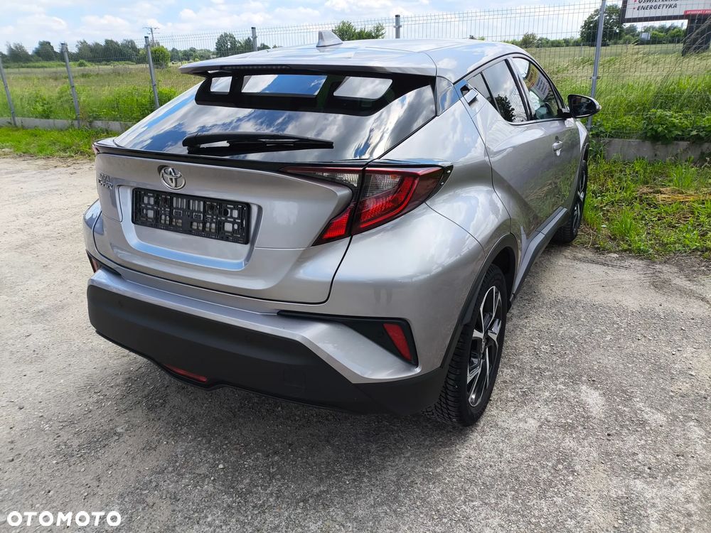 Toyota C-HR - 5