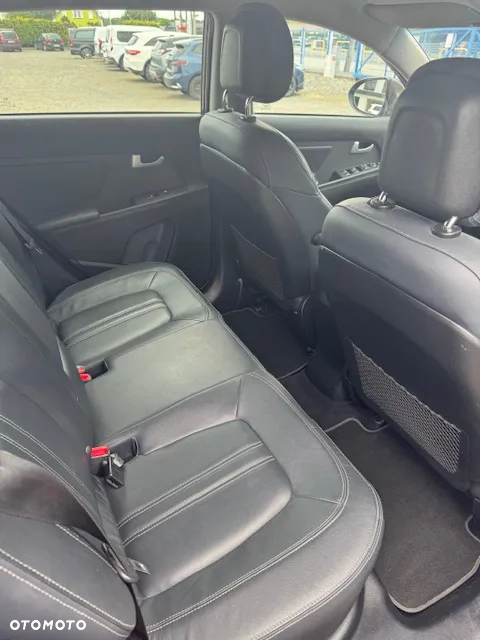 Kia Sportage 2.0 CRDI XL AWD - 21