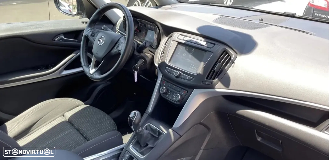 Opel Zafira 1.6 CDTi 120 Anos S/S - 2