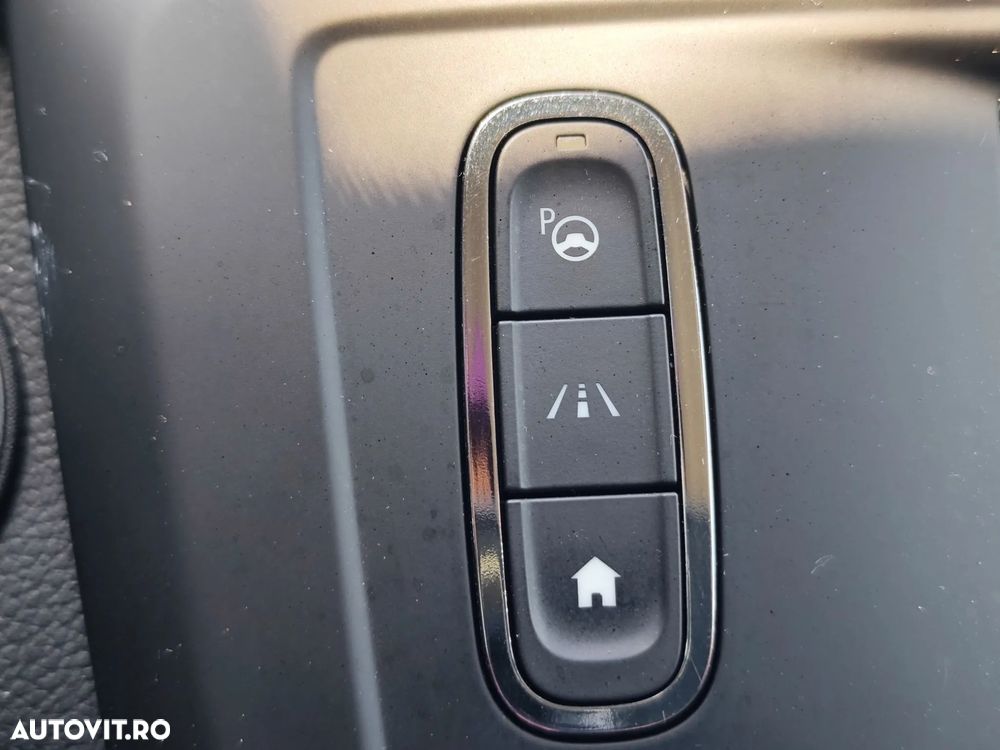 Renault Kadjar 1.6 DCI CVT Intens - 29