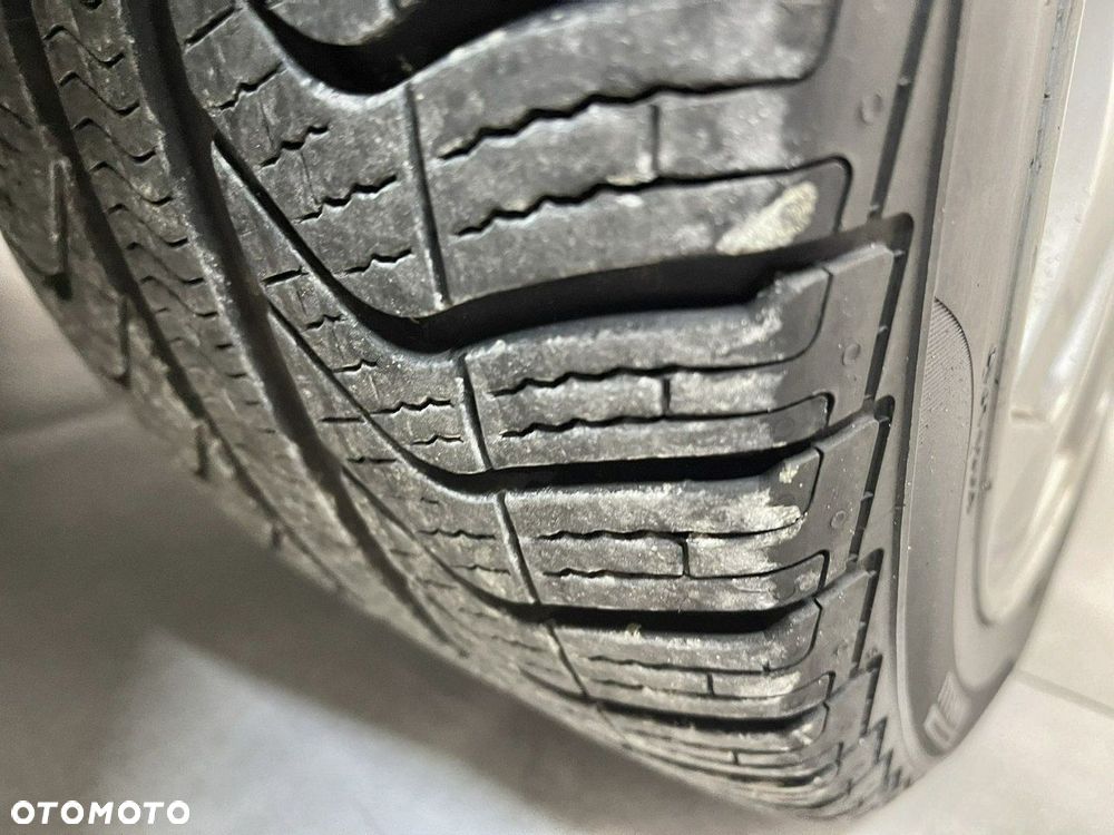 Audi A4 Limousine - 9