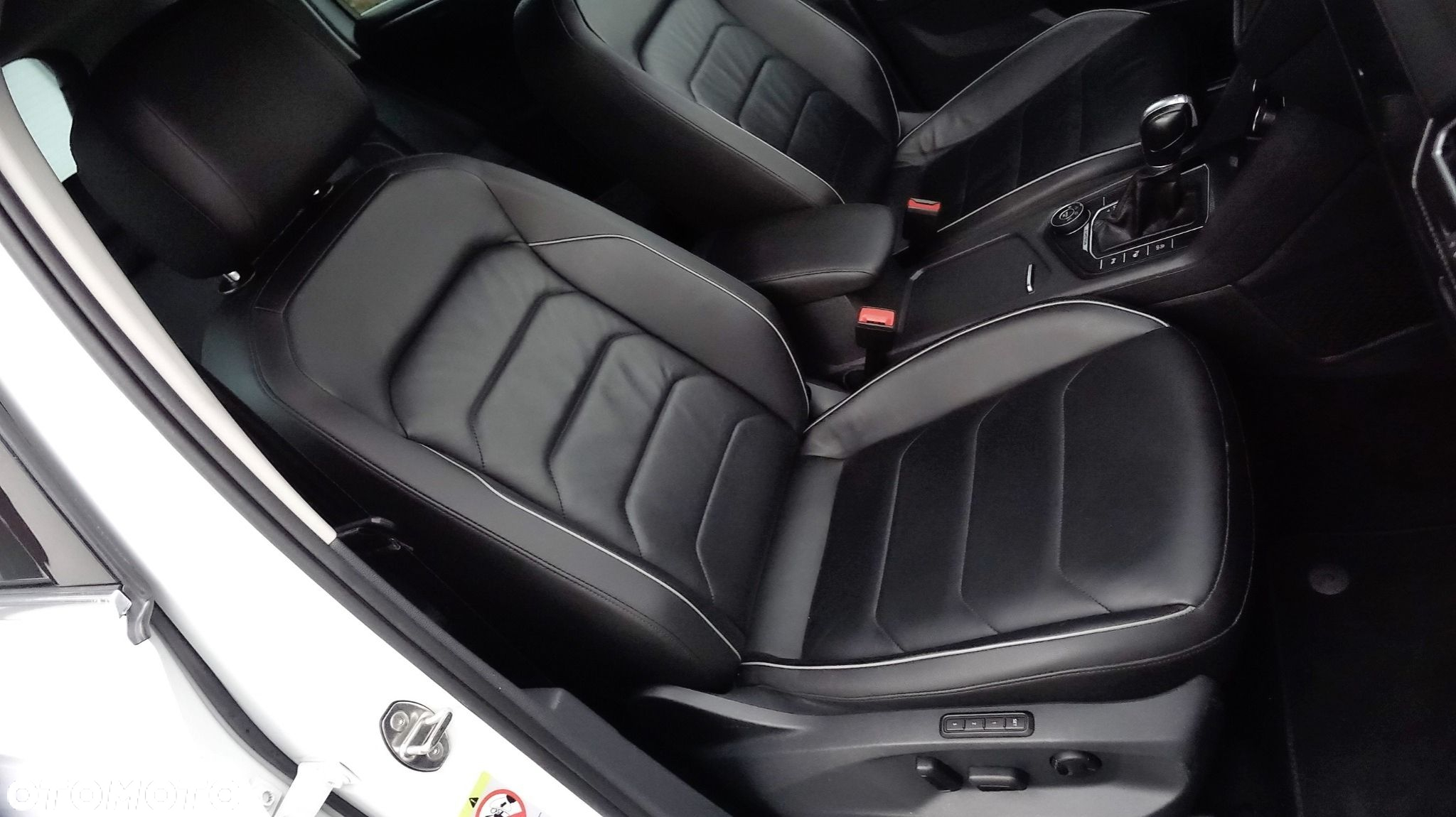 Volkswagen Tiguan 2.0 TDI BMT SCR 4Mot Highline DSG - 32