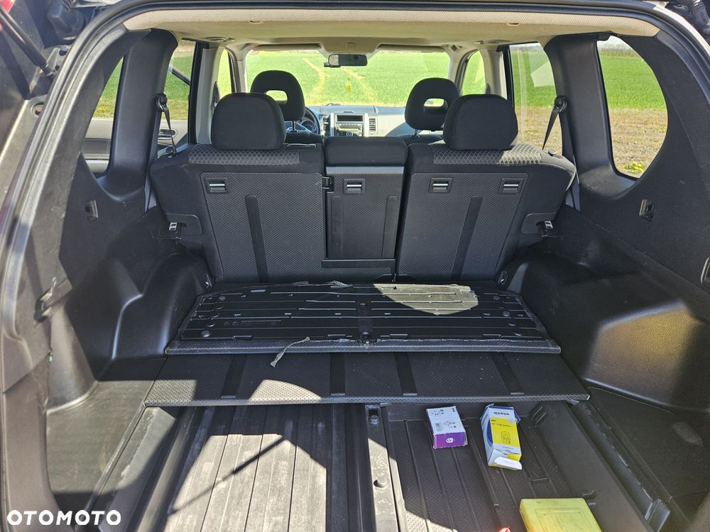 Nissan X-Trail 2.0 dCi 4x4 DPF SE - 20