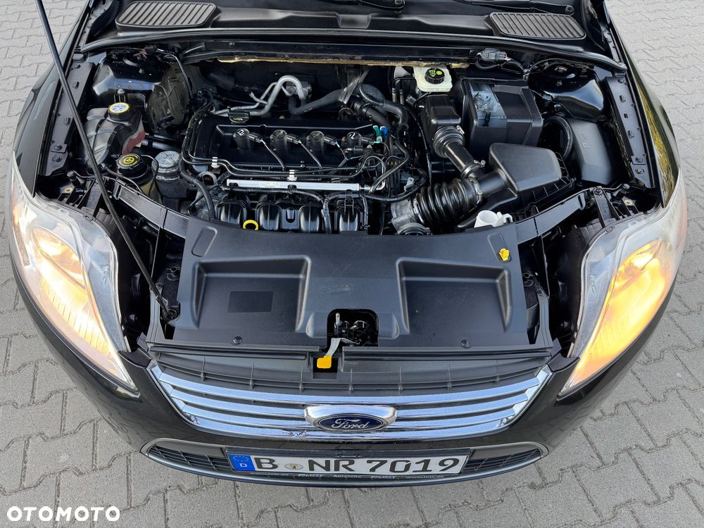 Ford Mondeo 2.0 Ghia X100 / X - 18