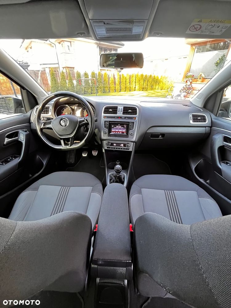 Volkswagen Polo - 12