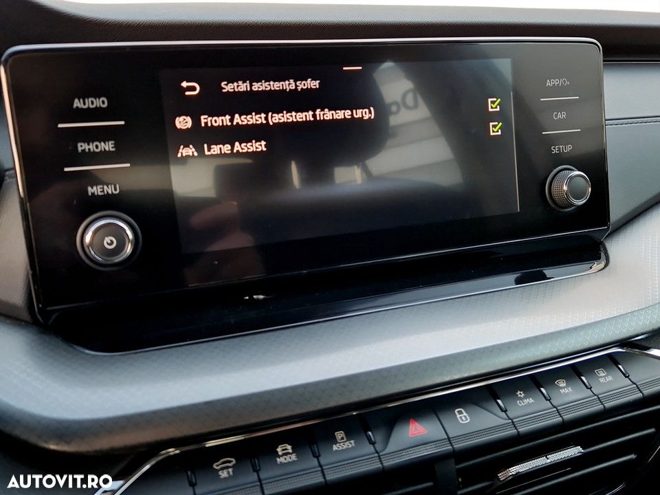 Skoda Octavia 2.0 TDI DSG Ambition - 23