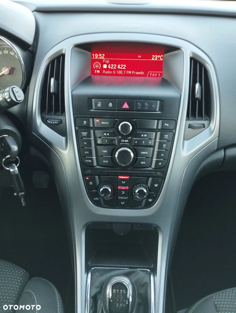 Opel Astra 1.4 Turbo - 16