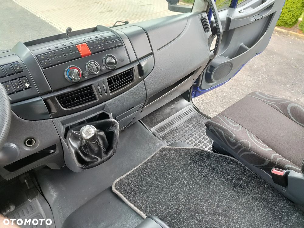 Iveco EuroCargo 120E28 - 29
