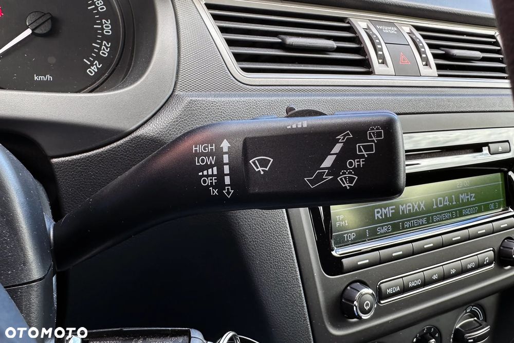 Skoda RAPID - 24