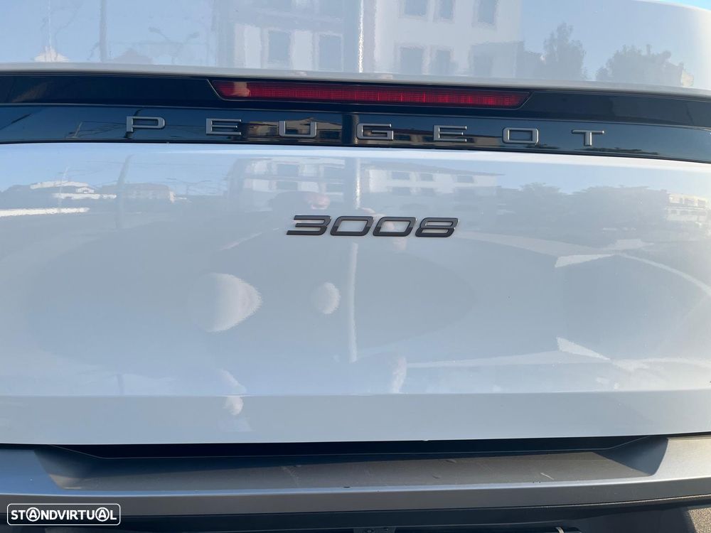 Peugeot 3008 Hybrid 145 e-DSC6 Allure - 22