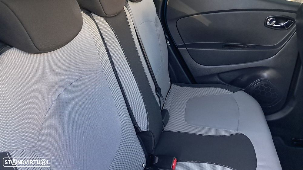 Renault Captur 0.9 TCE Exclusive - 28