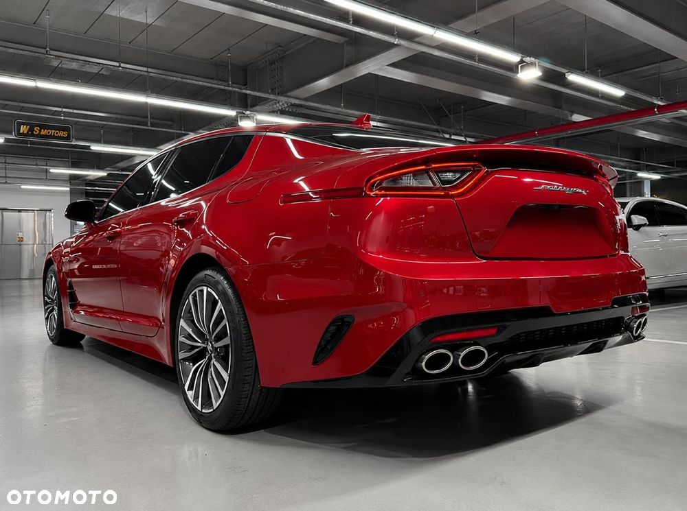 Kia Stinger 2.0 T-GDI GT Line - 4