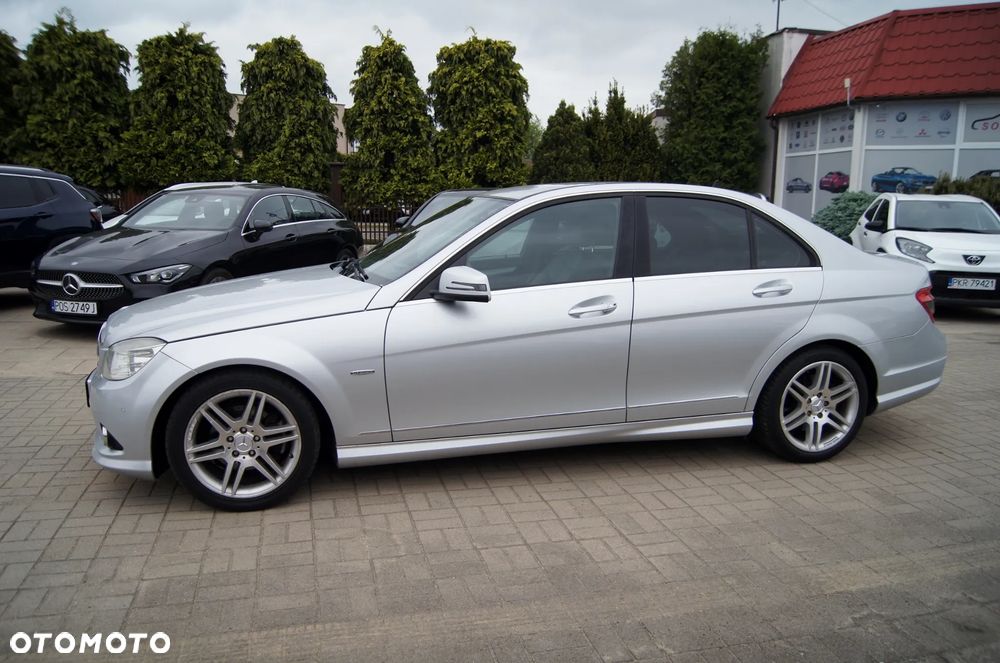 Mercedes-Benz Klasa C 250 CDI Avantgarde Edition - 39