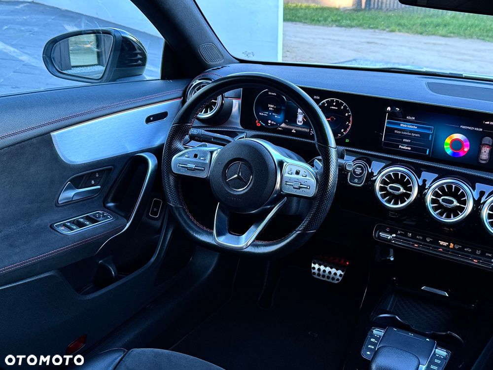 Mercedes-Benz CLA 200 AMG Line 7G-DCT - 19