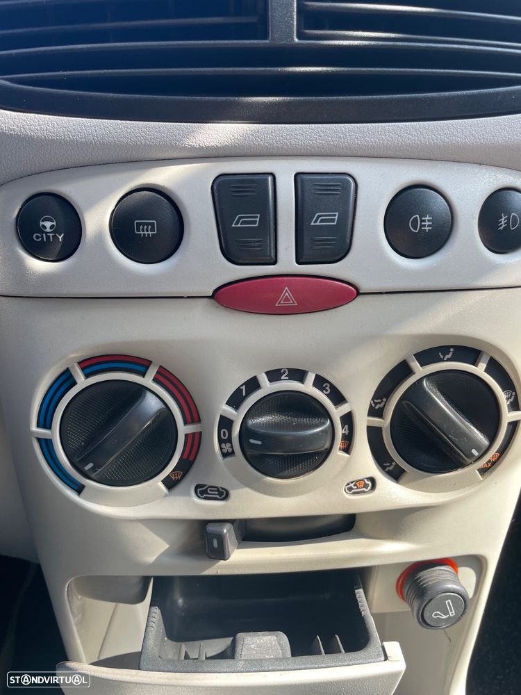 Fiat Punto 60 Dynamic - 22