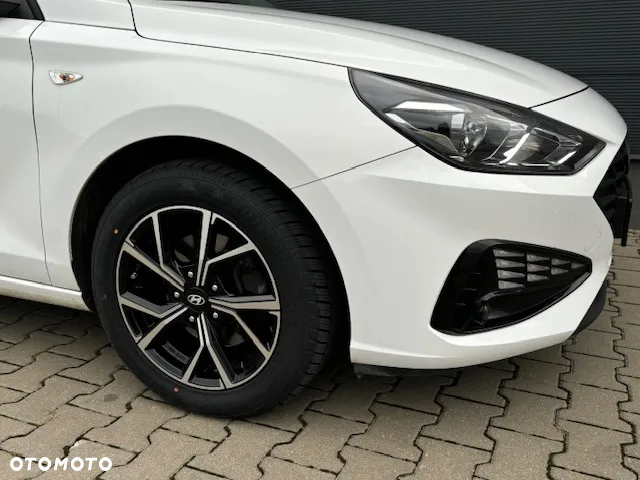 Hyundai i30 1.6 D Classic + DCT - 7