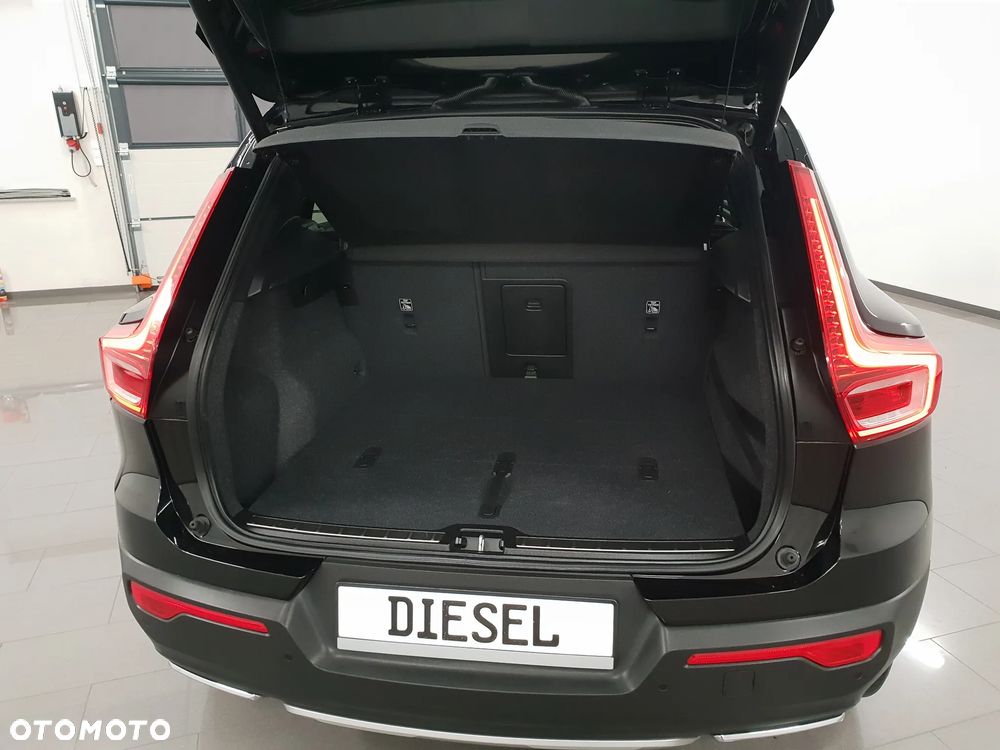 Volvo XC 40 D3 SCR Inscription - 9