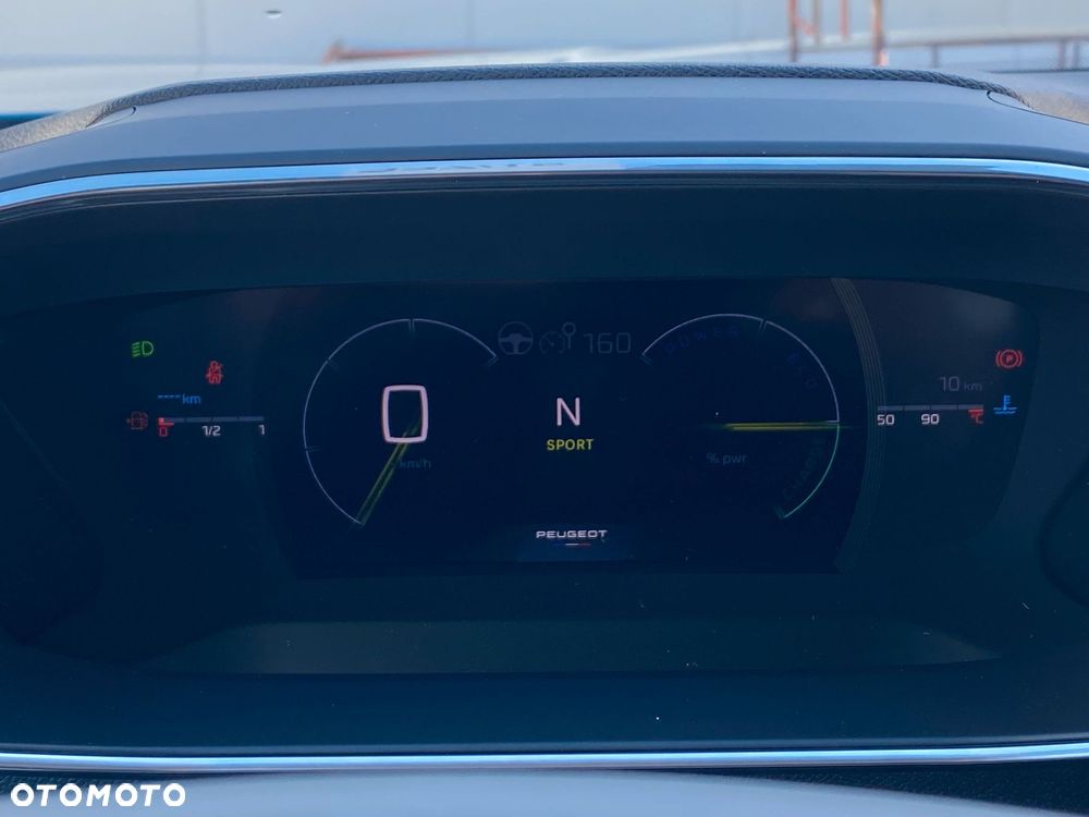 Peugeot 2008 - 14