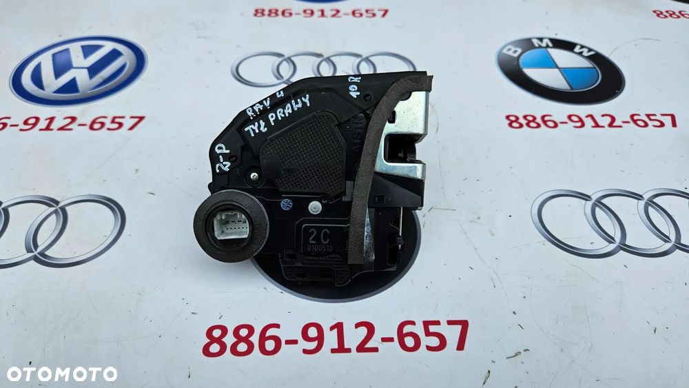 TOYOTA RAV4 III LIFT Zamek kompletny tylny prawy 2 PINY Zamek drzwi tył prawy 2C0100510 - 1
