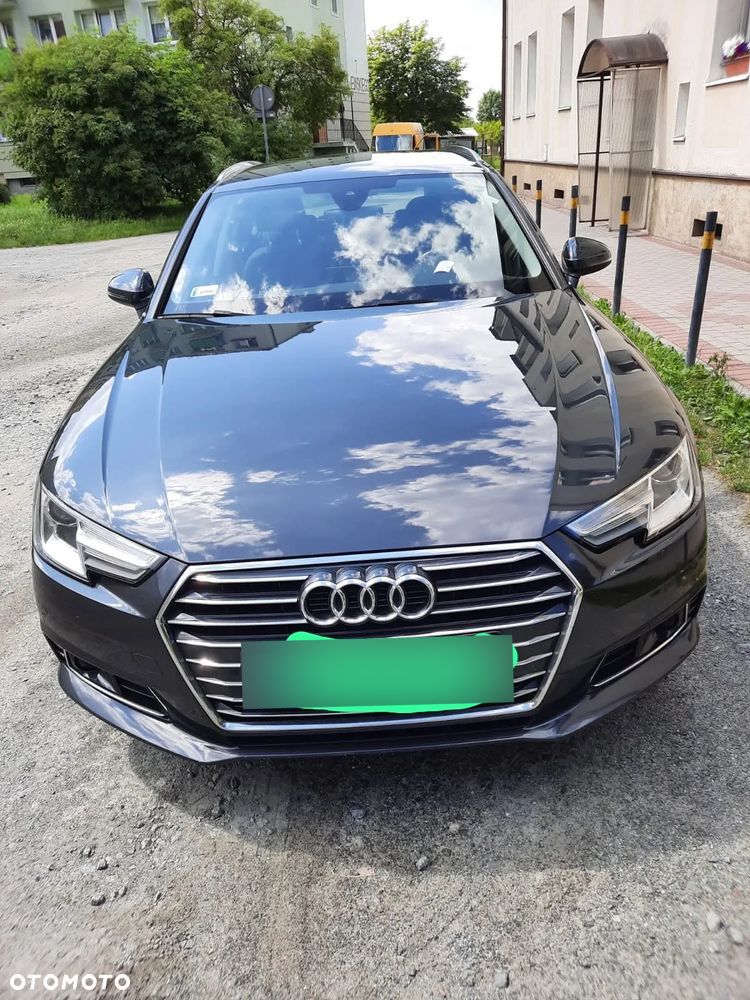 Audi A4 2.0 TDI S tronic - 1