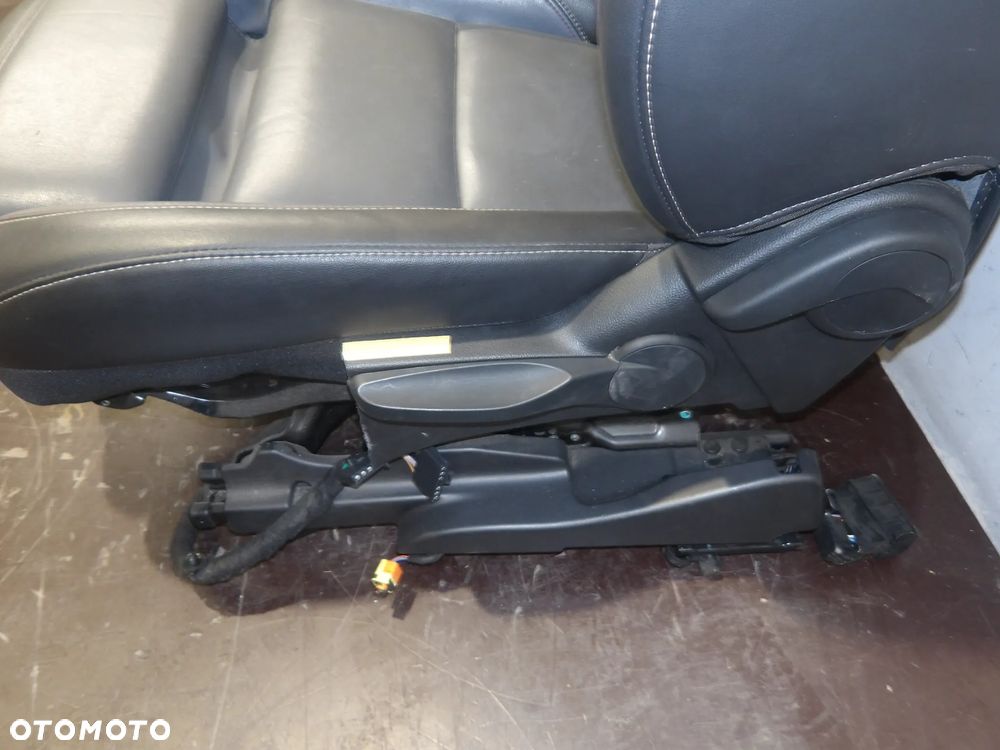 OPEL MOKKA FOTEL LEWY PRZÓD ANGLIK - 4