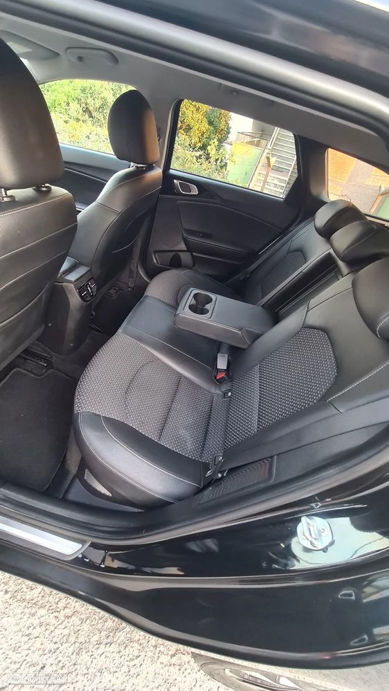 Kia Ceed SW 1.6 GDi PHEV Drive 6DCT - 8