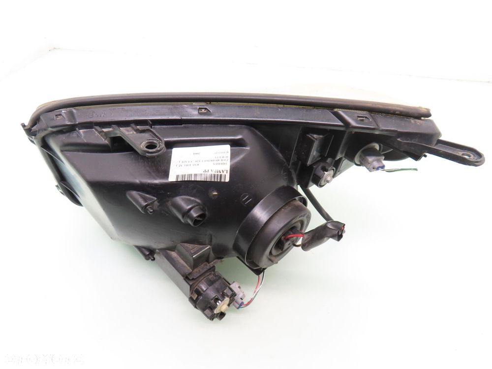 LAMPA PRAWA PRZEDNIA TOYOTA RAV 4 II LIFT EUROPA - 4