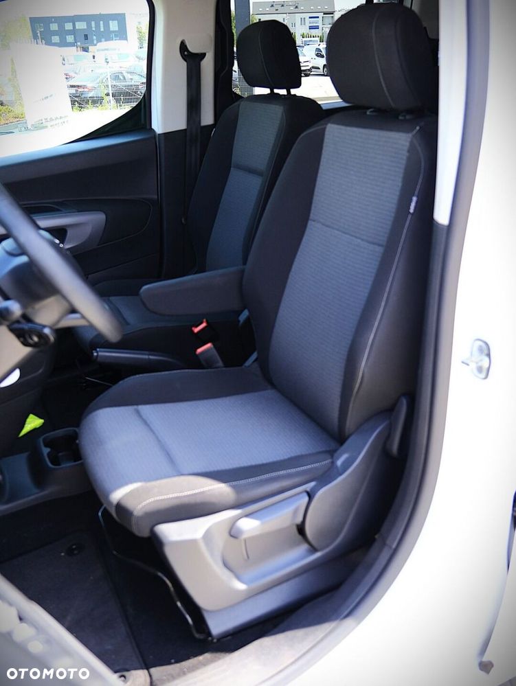 Toyota Proace City Verso Long 1.2 D-4T Business - 16
