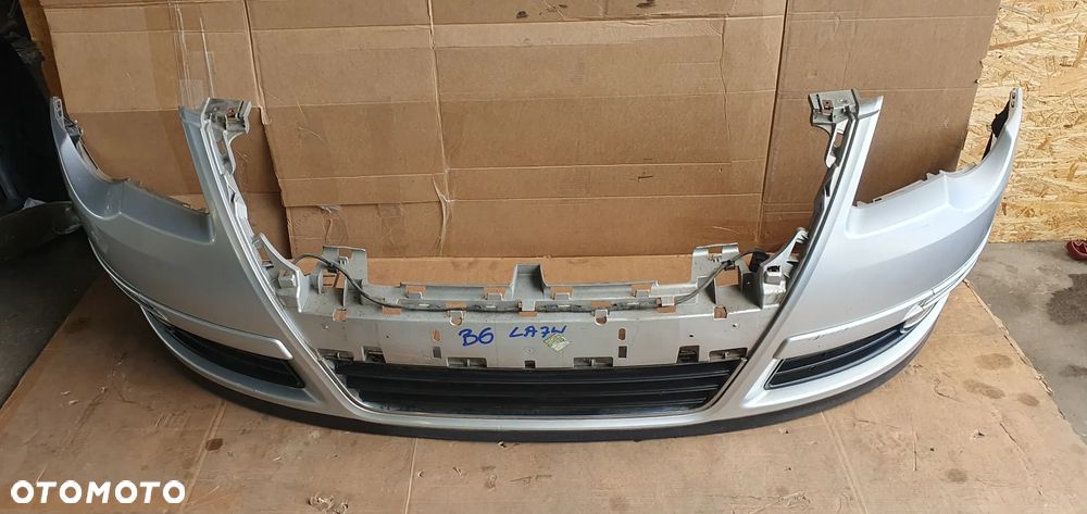 Zderzak przód przedni kompletny VW Passat B6 LA7W - 5