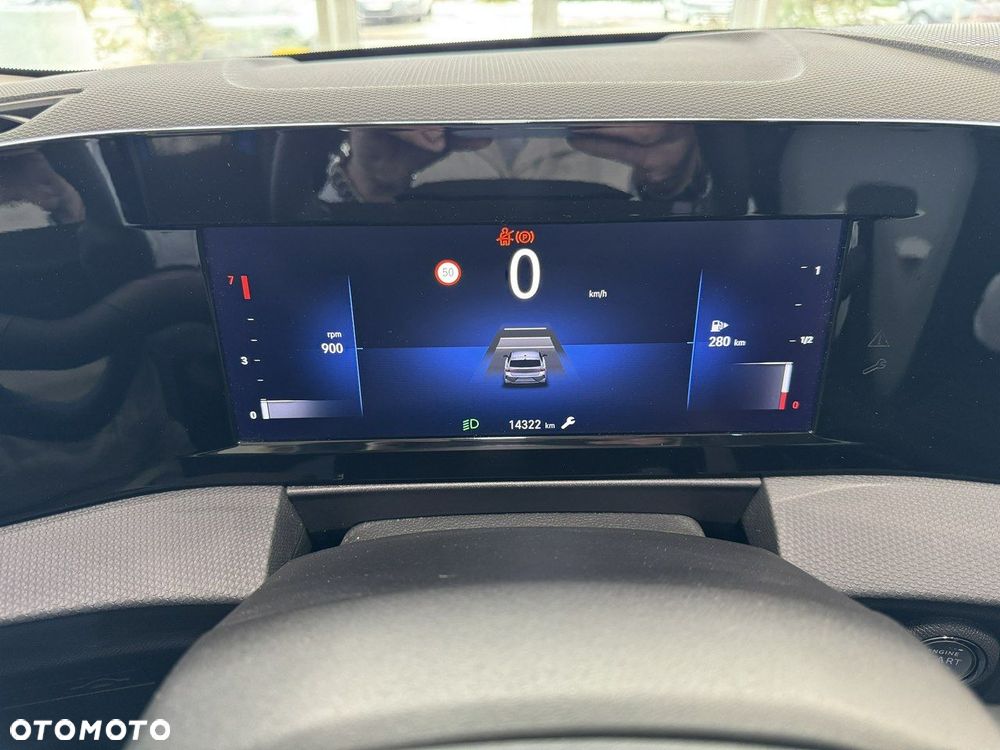 Opel Astra 1.2 T Edition S&S - 11