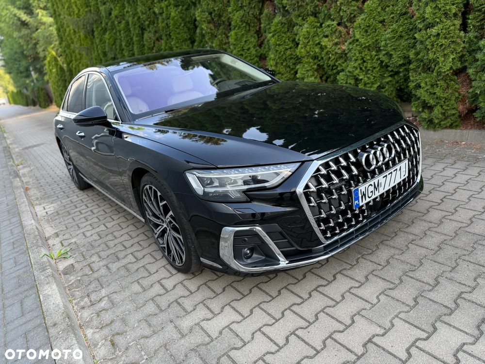 Audi A8 - 2