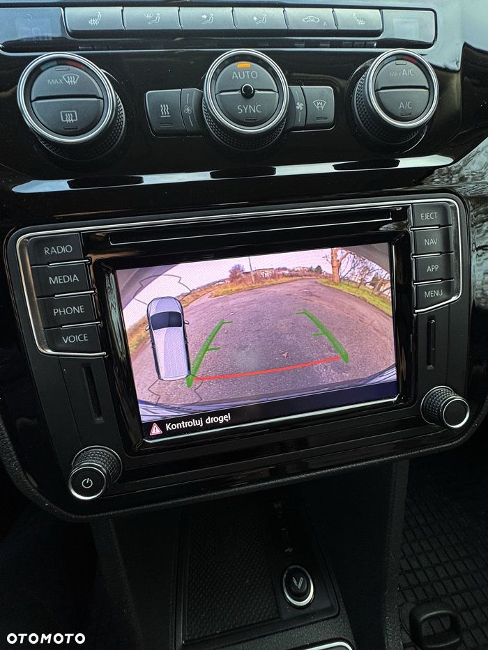 Volkswagen Caddy - 23