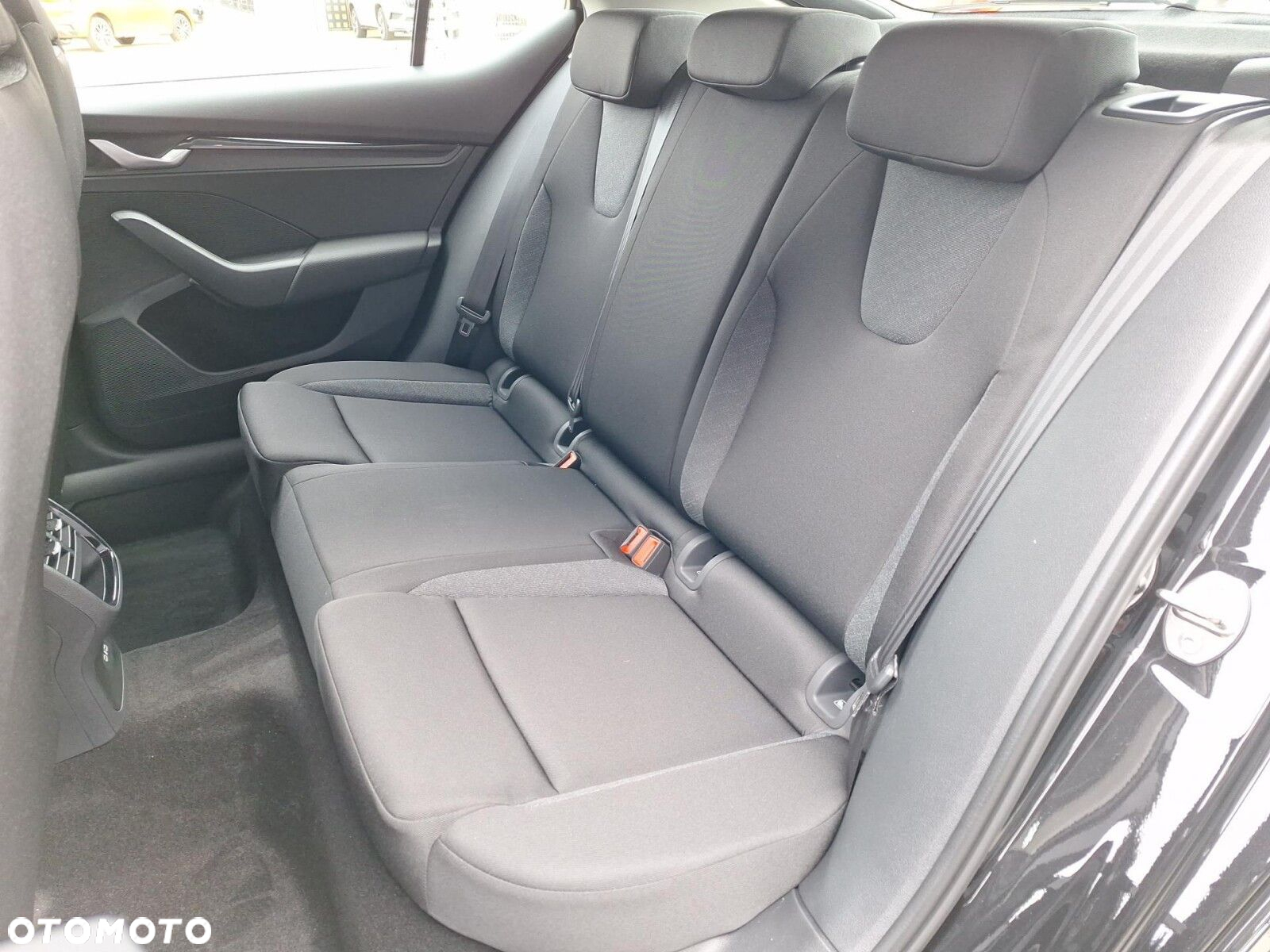 Skoda Octavia 1.5 TSI mHEV Edition 130 Essence DSG - 29