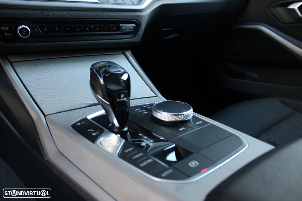 BMW 330 e Corporate Edition Auto - 6