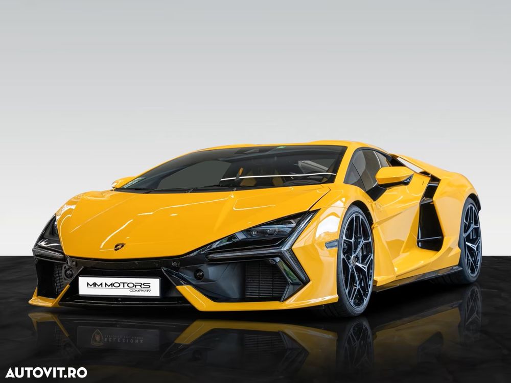 Lamborghini Revuelto - 2
