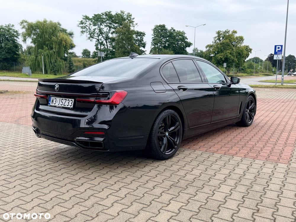 BMW Seria 7 740d xDrive - 11