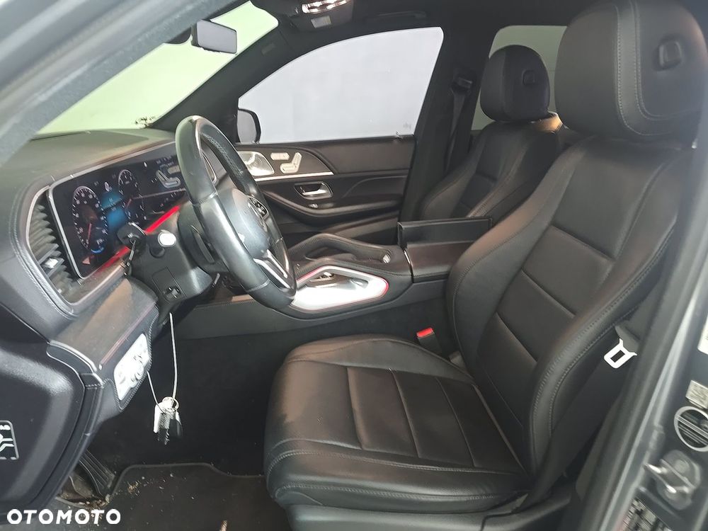 Mercedes-Benz GLE - 13