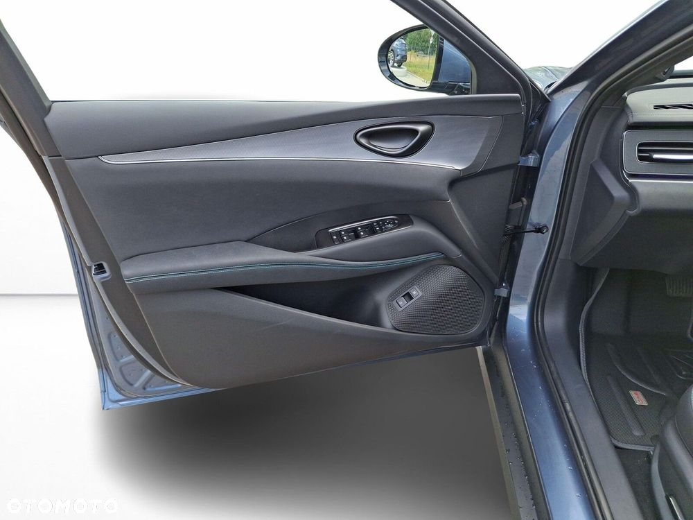 BYD Seal 6 - 14