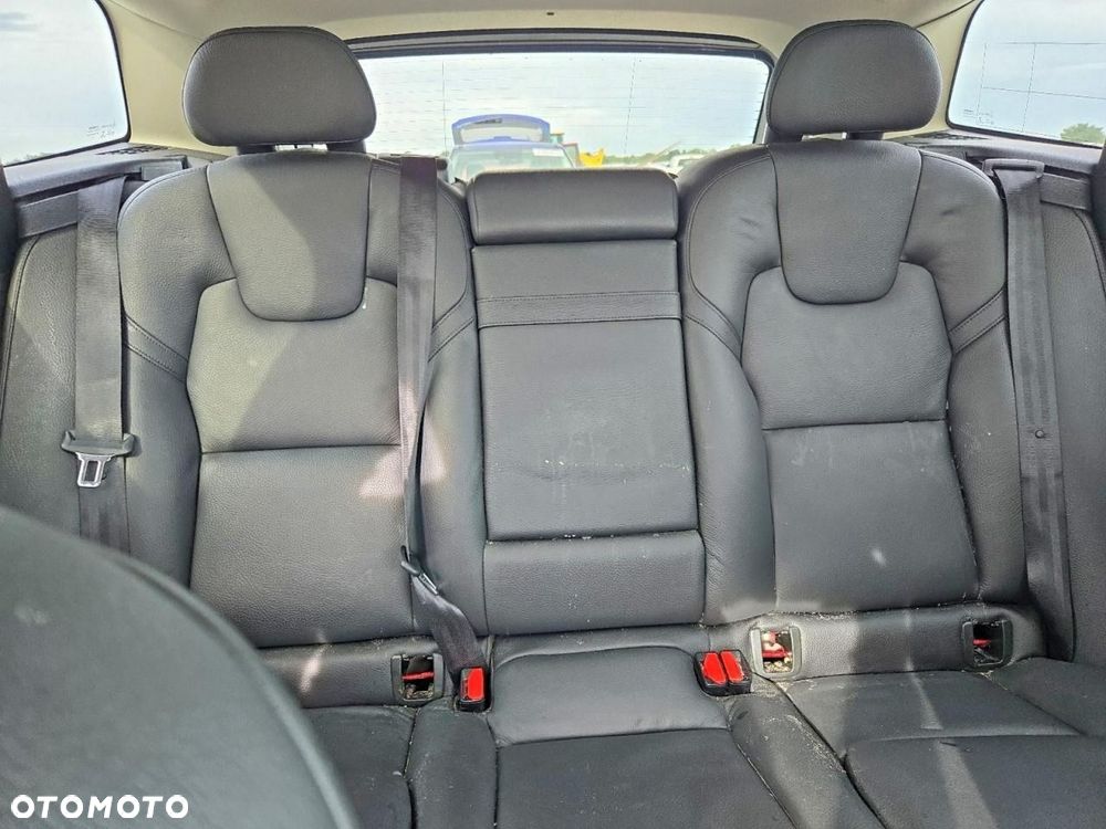 Volvo XC 60 T5 AWD Inscription - 9