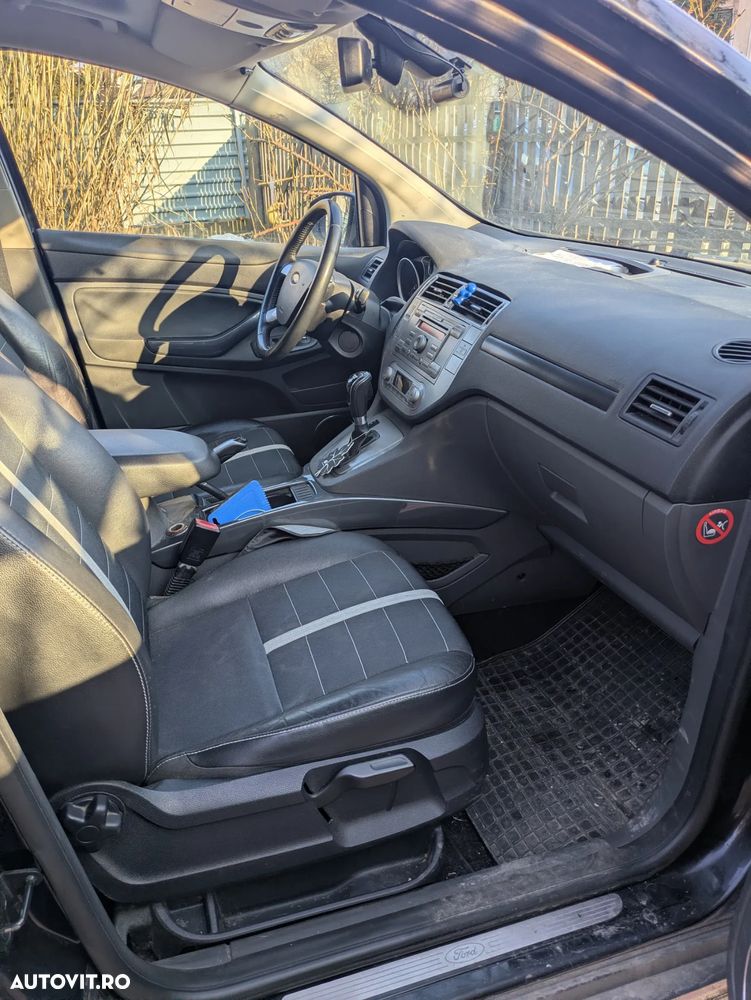 Ford Kuga 2.0 TDCi 4WD Powershift Titanium - 12