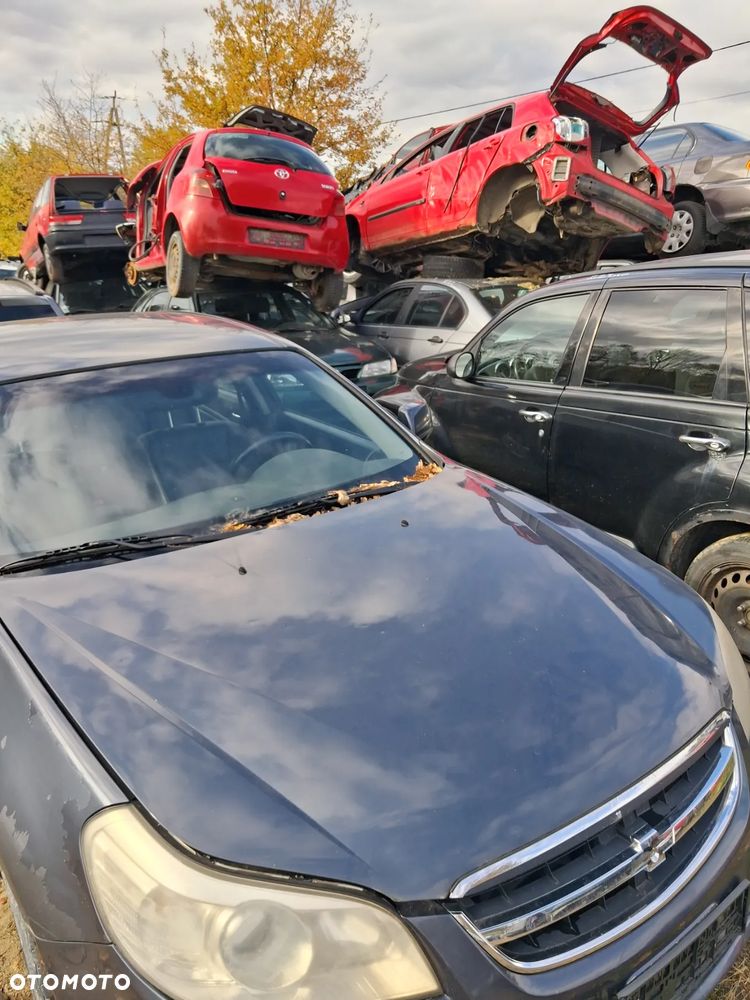 Chevrolet Epica maska pokrywa silnika 88U - 2