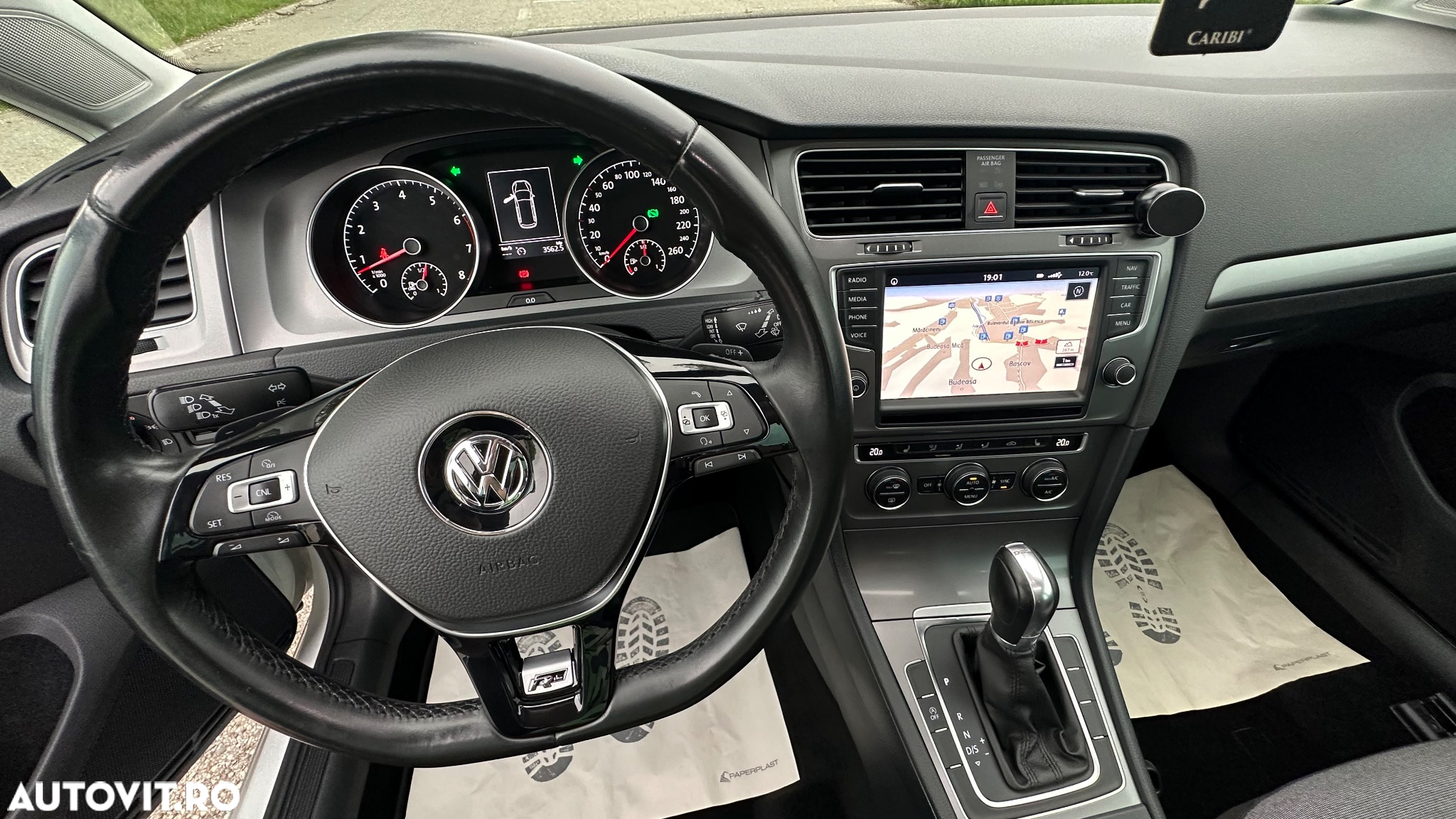 Volkswagen Golf 1.4 TSI BlueMotion Technology DSG Highline - 6