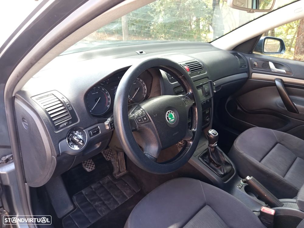 Skoda Octavia Break 2.0 TDI Sport - 15
