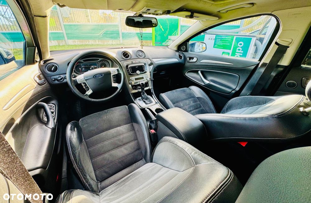 Ford Mondeo 2.0 TDCi Titanium - 13