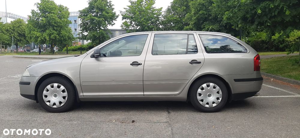 Skoda Octavia 1.6 - 2