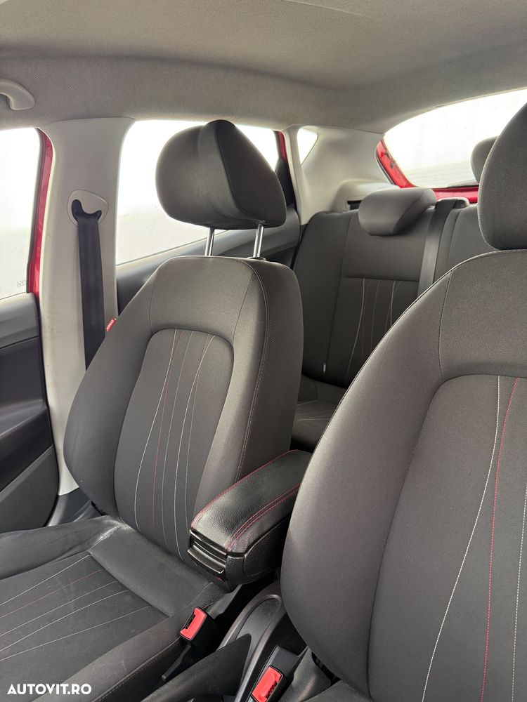 Seat Ibiza 1.4 Reference - 4