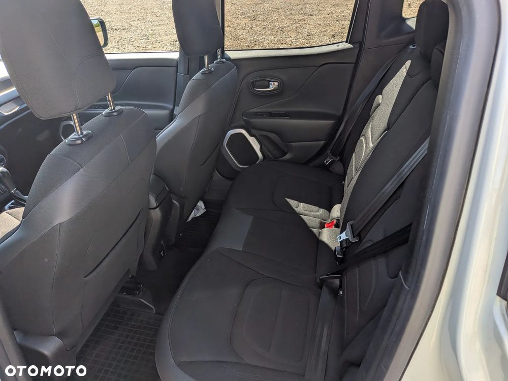 Jeep Renegade 1.4 MultiAir Limited 4WD S&S - 22