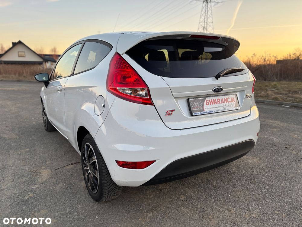 Ford Fiesta 1.25 Champions Edition - 5