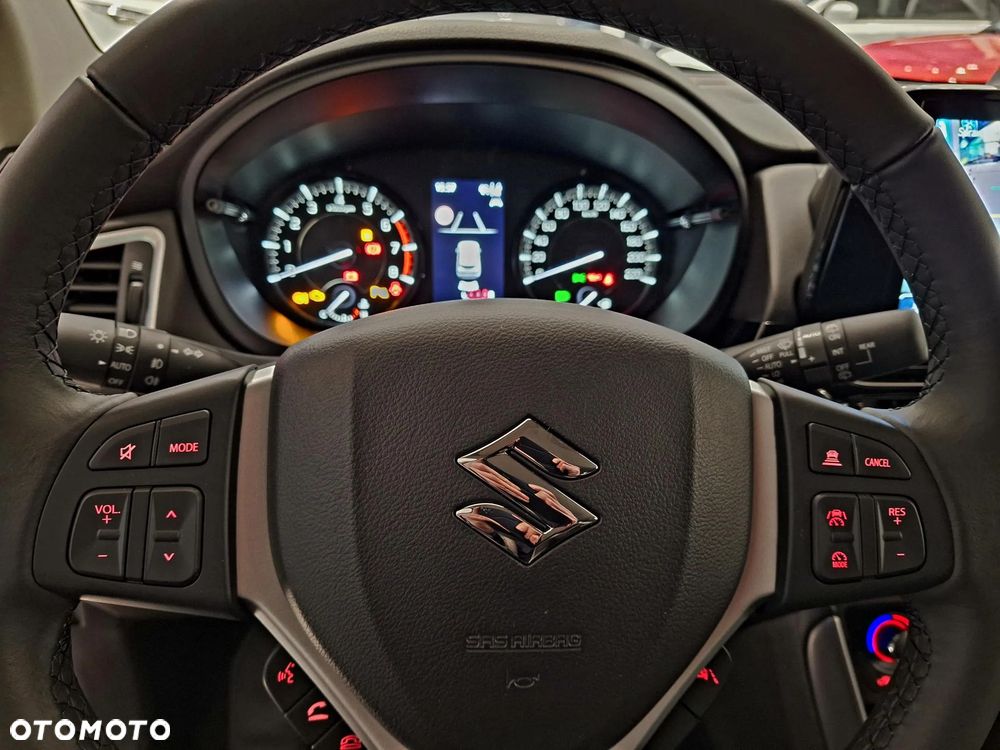 Suzuki S-Cross 1.4 BoosterJet mHEV Elegance SP 4WD - 11