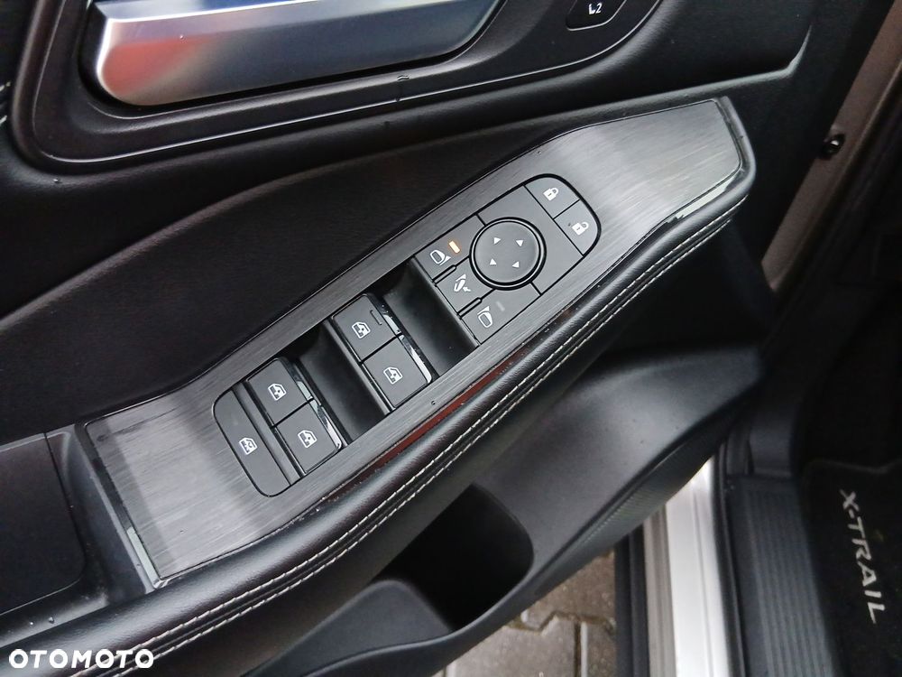 Nissan X-Trail 1.5 VC-T e-POWER N-Connecta 2WD - 22
